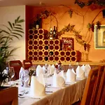 Alpenfriede Hotel 3*