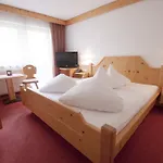 Hotel Alpenfriede 3*