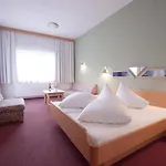 Alpenfriede 3*