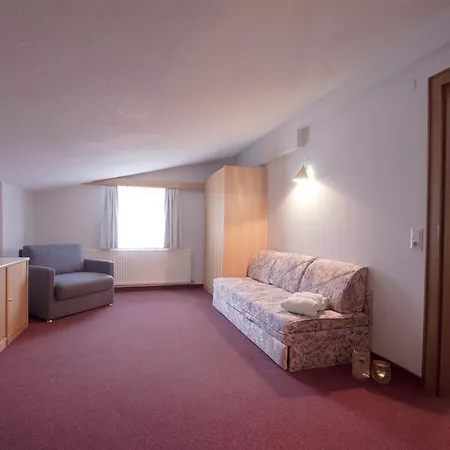Hotel Alpenfriede