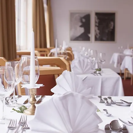 Alpenfriede يرتسنز