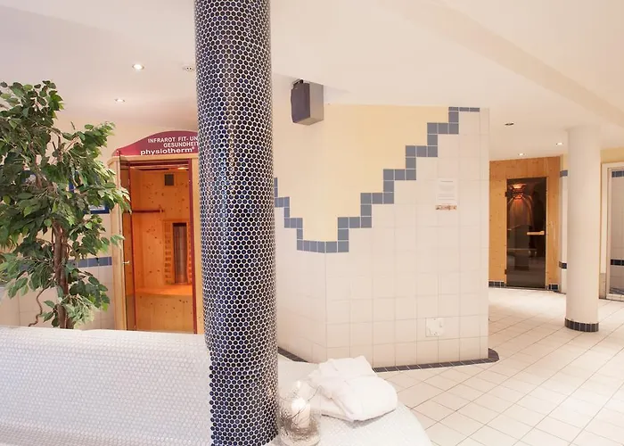 Hotel Alpenfriede 3*