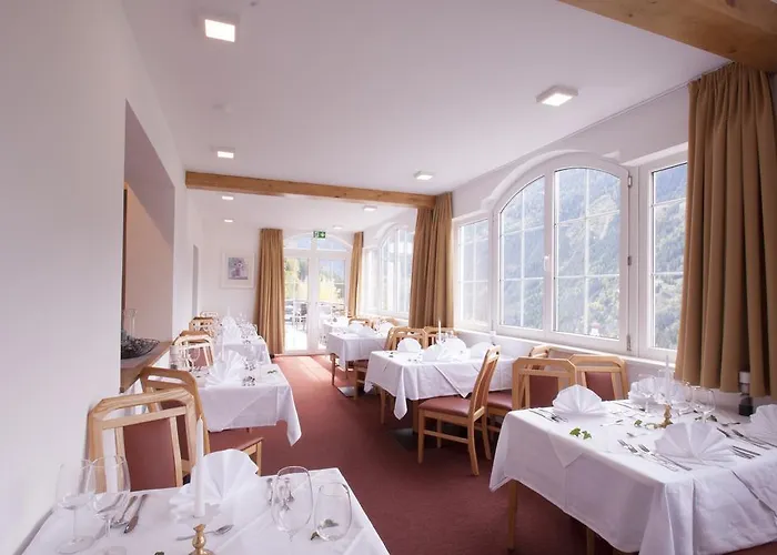 호텔 Alpenfriede 3*