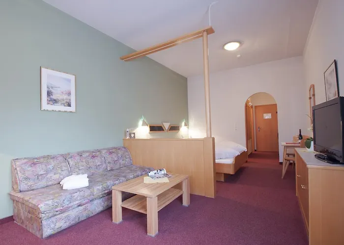 Hotel Alpenfriede 3*