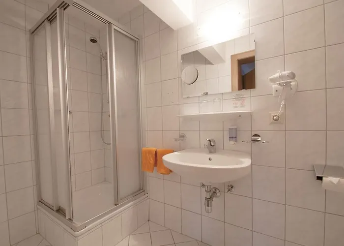 Hotel Alpenfriede 3*