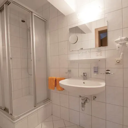 Hotel Alpenfriede 3*