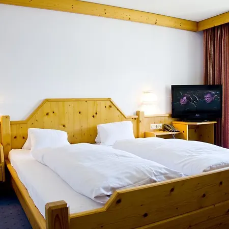 Alpenfriede Hotel Jerzens