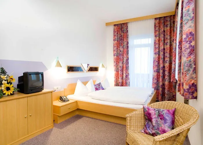 Alpenfriede 3* Йерценс